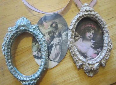 Minitaure picture frames with Li-Qua-Che